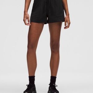 Black Women's Dance Studio High Rise Shorts 3.5 Inseam Lululemon